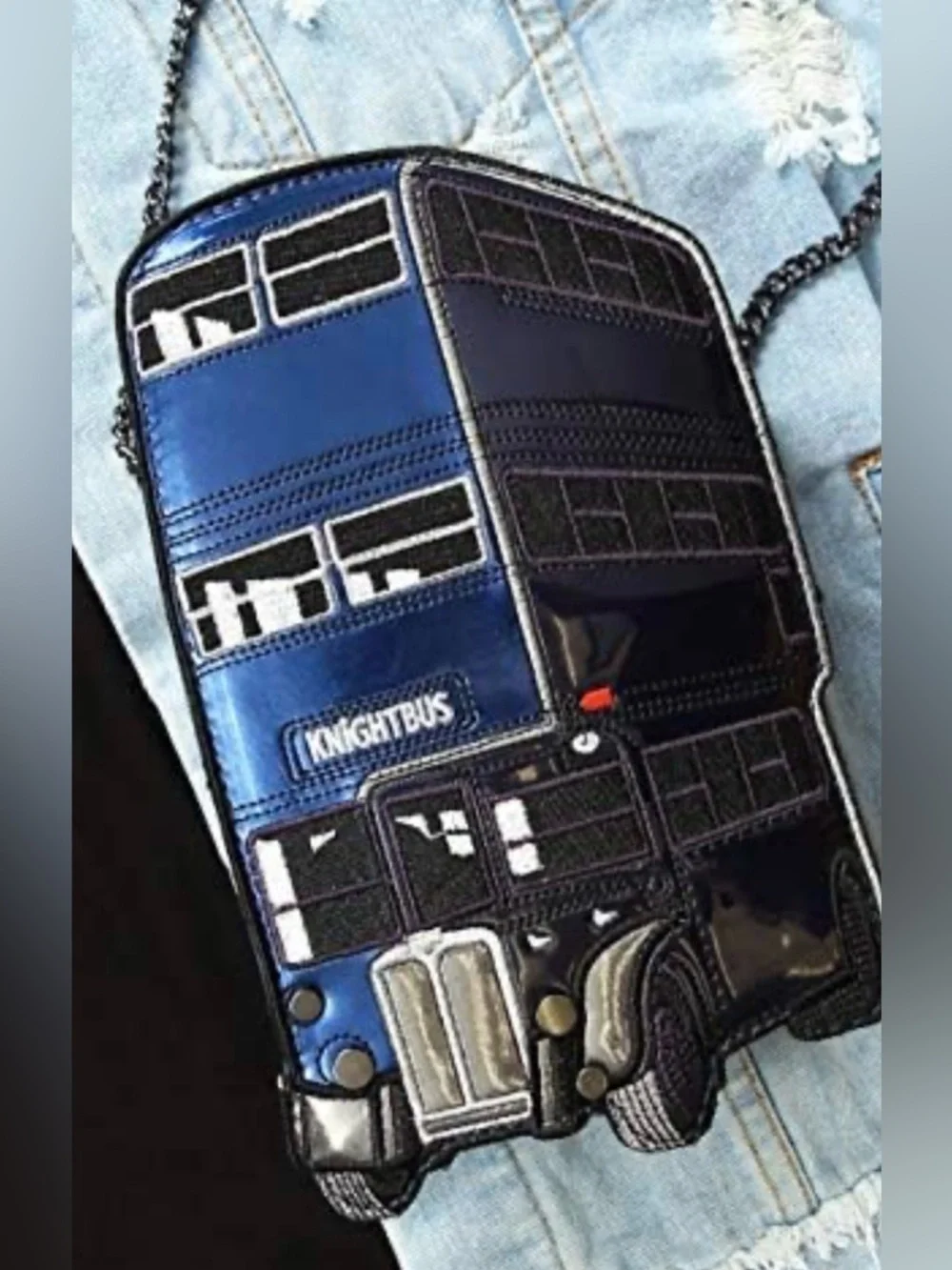 Danielle Nicole Warner Brothers Harry Potter The Knight bus crossbody bag(rare) - Picture 2 of 14